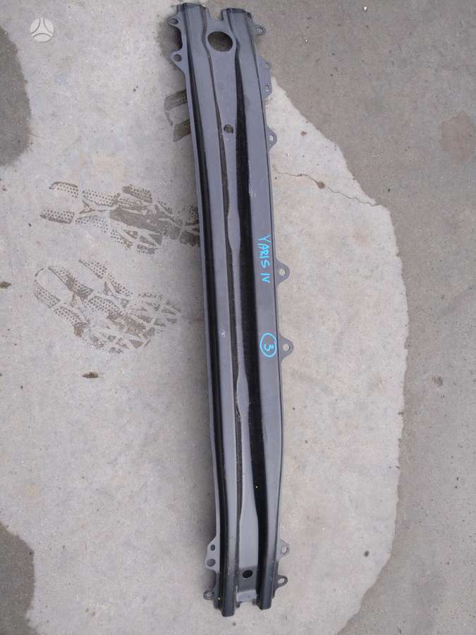 Toyota Yaris kėbulo dalys