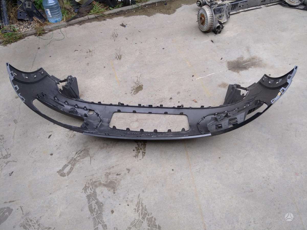 Citroen C4 Cactus bumper reinforcement, lights