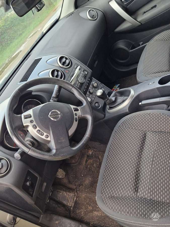 Nissan Qashqai dalimis