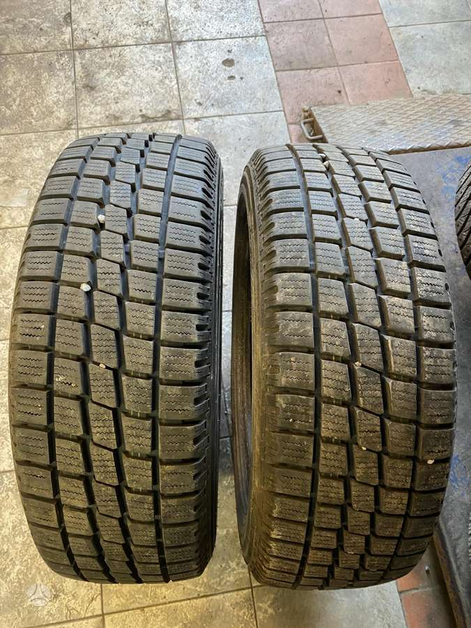 Toyo, universalios 215/60 R17