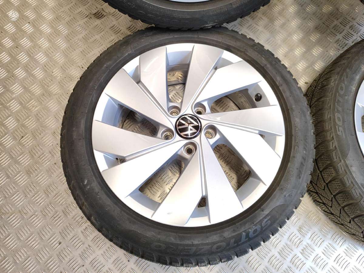Volkswagen, lengvojo lydinio, R17