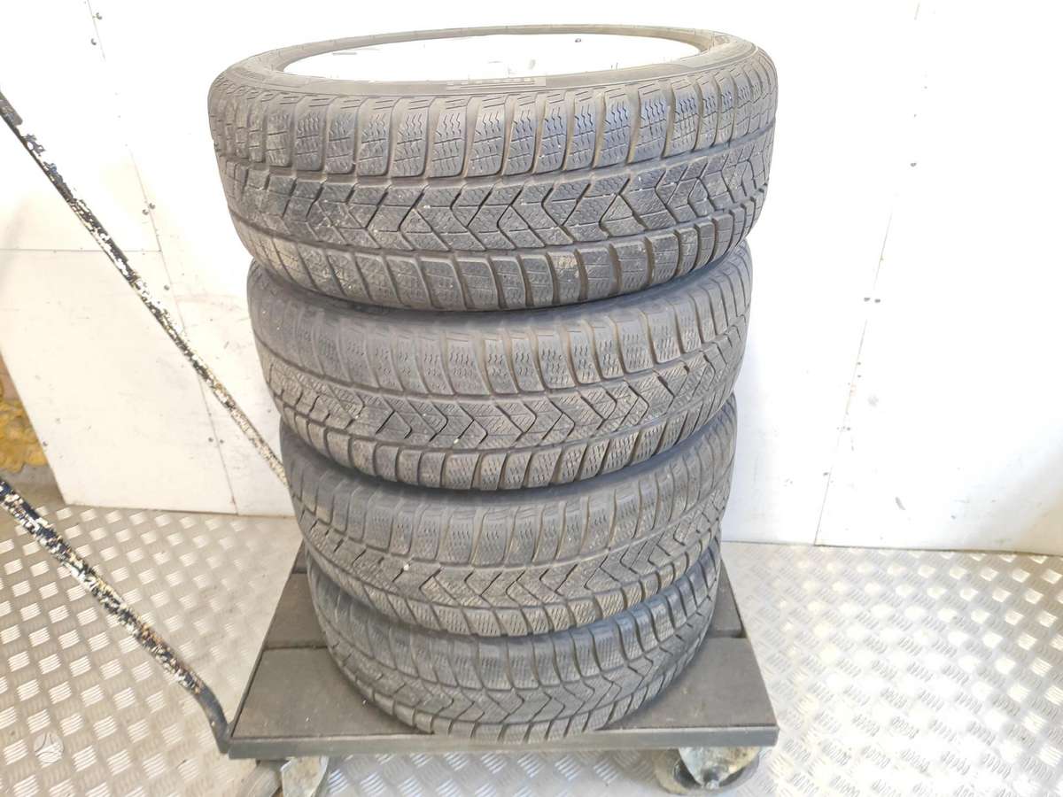 Volkswagen, lengvojo lydinio, R17