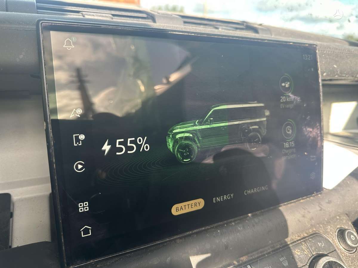 Land Rover Defender