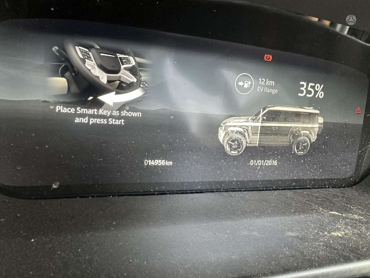Land Rover Defender