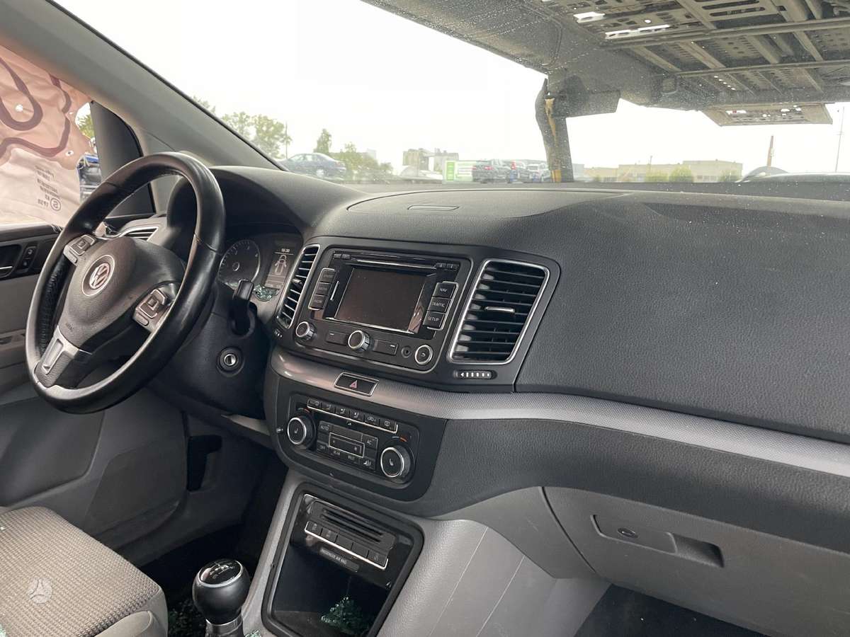 Volkswagen Sharan