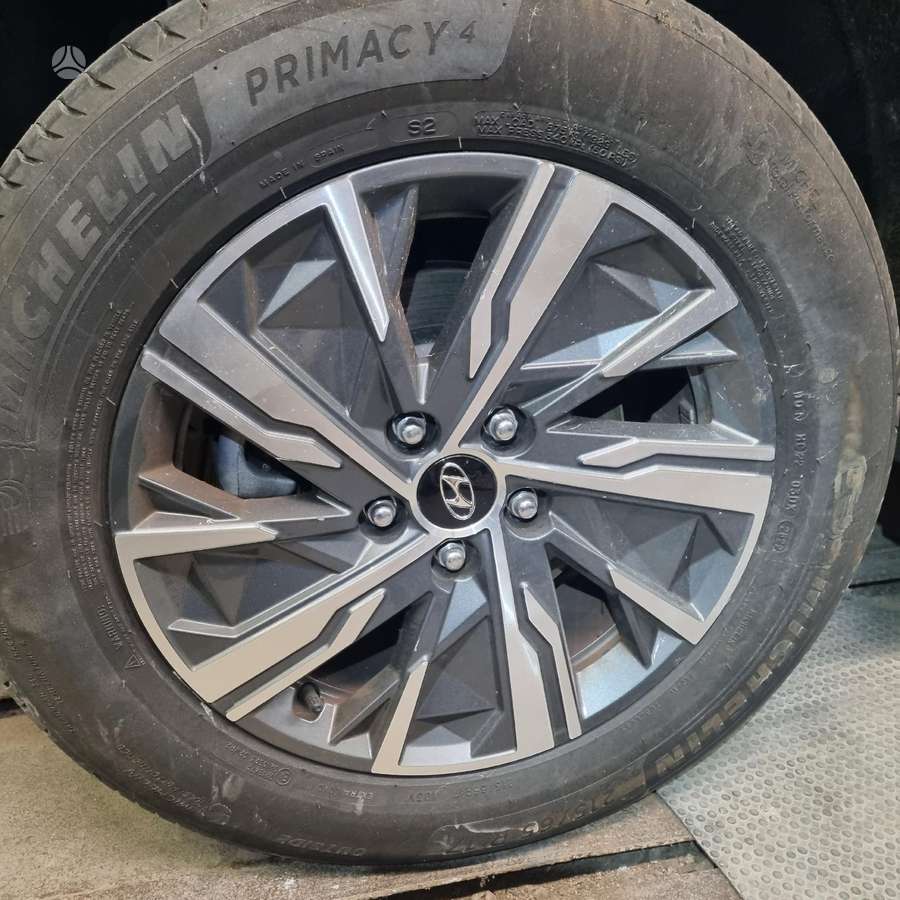 Hyundai, light alloy, R17