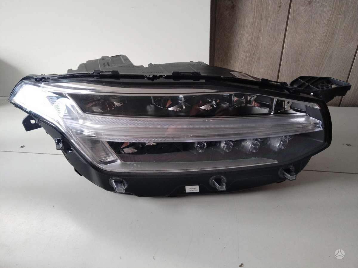 Volvo XC90 детали кузова