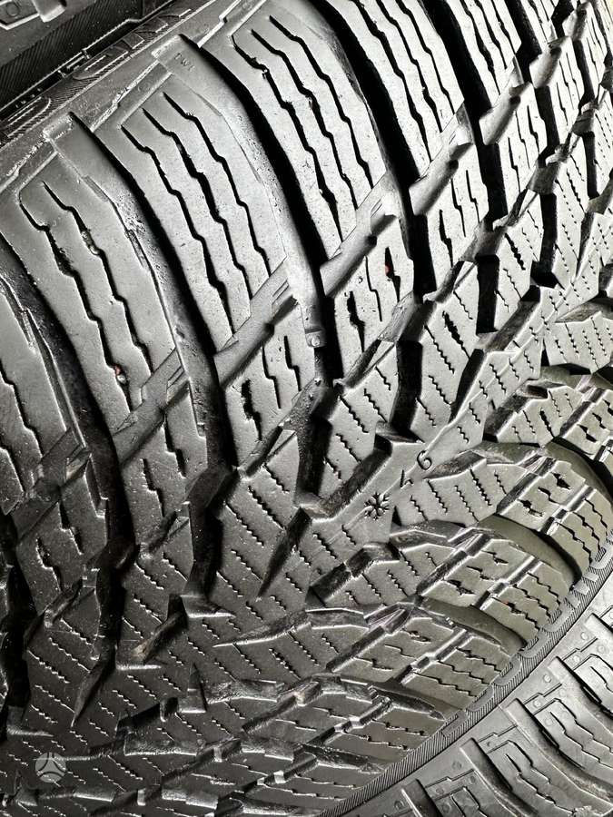 Nokian Wr snowprof, winter 235/35 R19