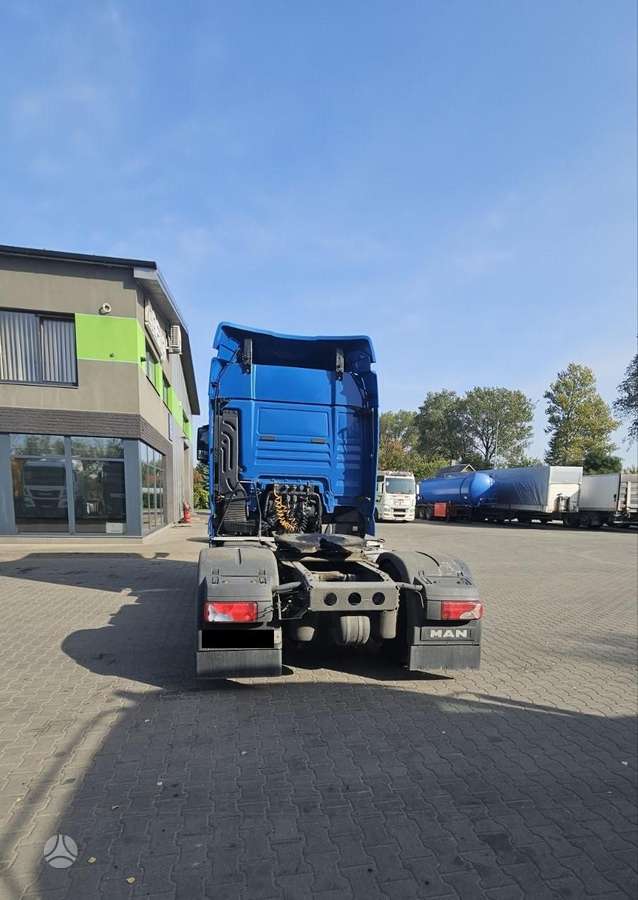 MAN TGX, vilcējs