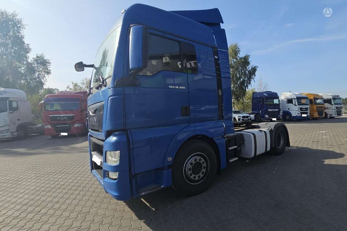 MAN TGX, semi-trailer trucks