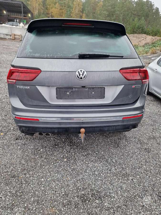 Volkswagen Tiguan dalimis
