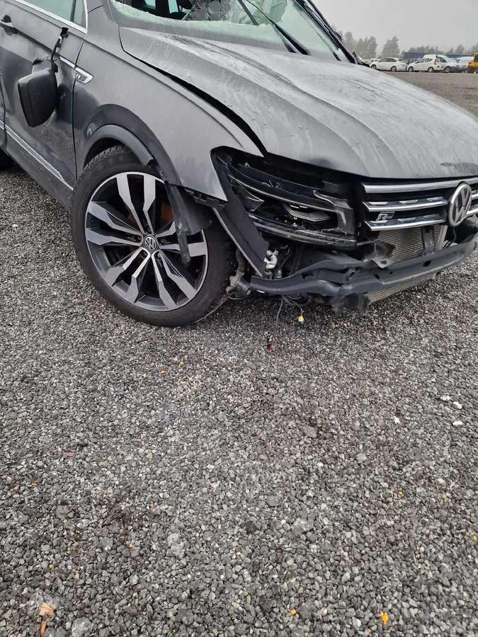 Volkswagen Tiguan dalimis