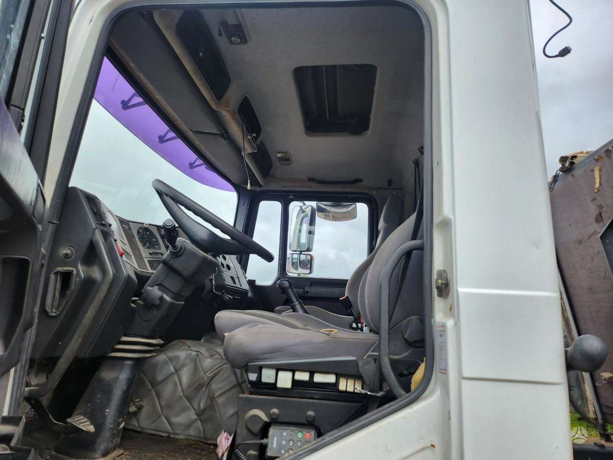 MAN 18.284 MLLC-4x2/570 Frame defect, platformas