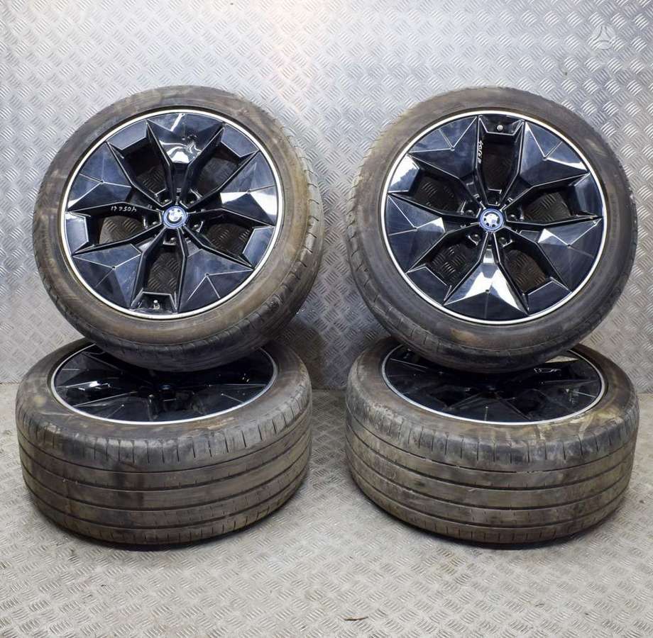 BMW IX3 (G08), light alloy, R20
