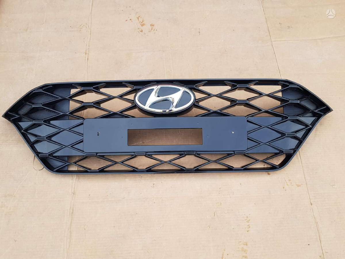 Hyundai i20, Q0, детали кузова