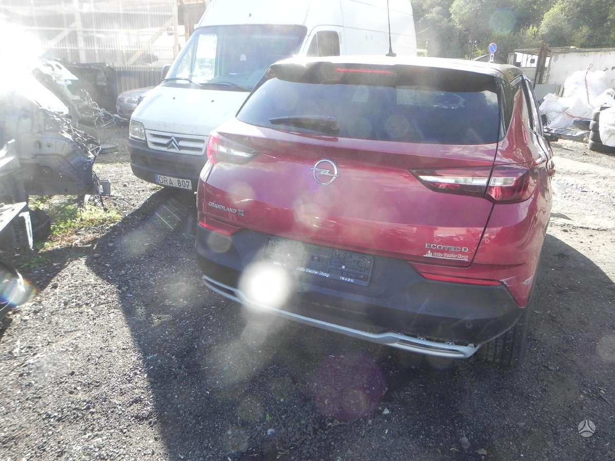 Opel Grandland X по частям