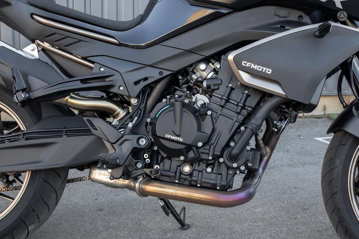 CFMOTO 800NK 800cc, street / klasikiniai