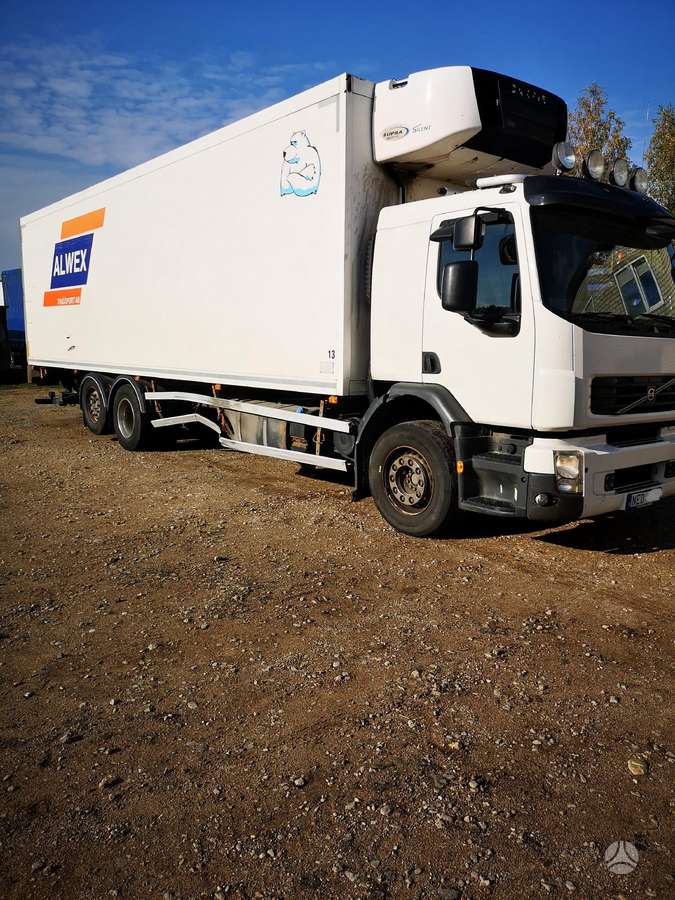 Volvo FE300, sunkvežimiai
