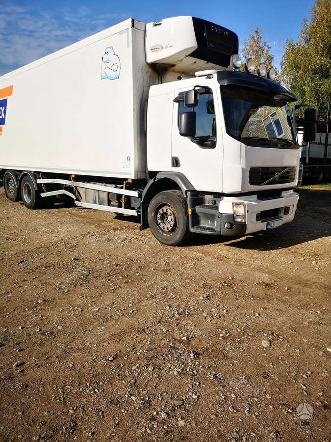 Volvo FE300, sunkvežimiai