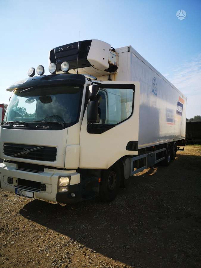 Volvo FE300, sunkvežimiai