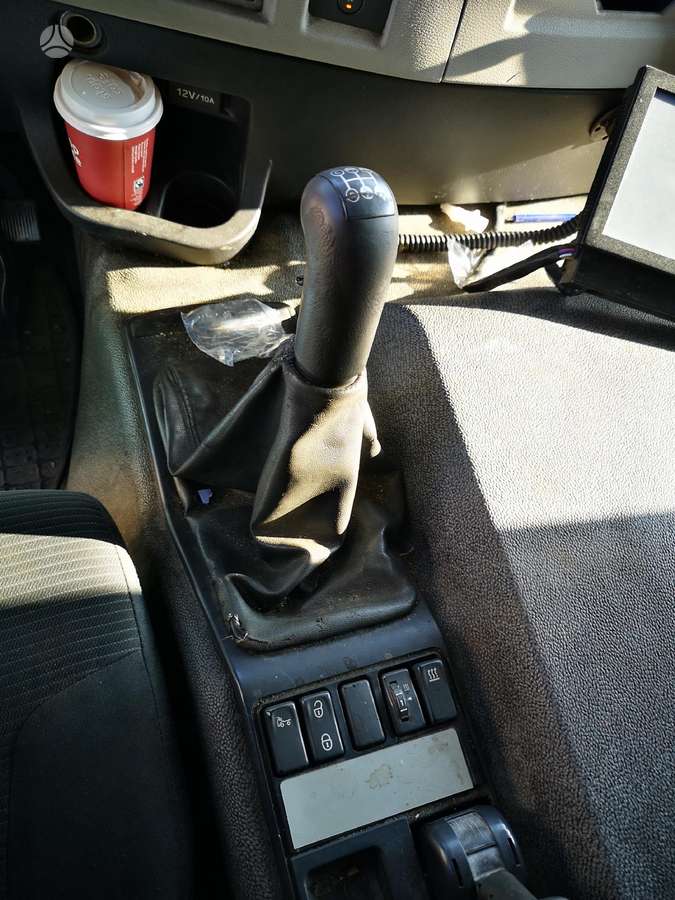 Volvo FE300, sunkvežimiai