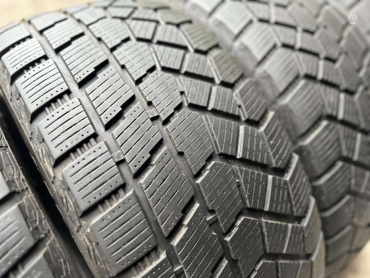 Agi Aplis, winter 275/45 R21
