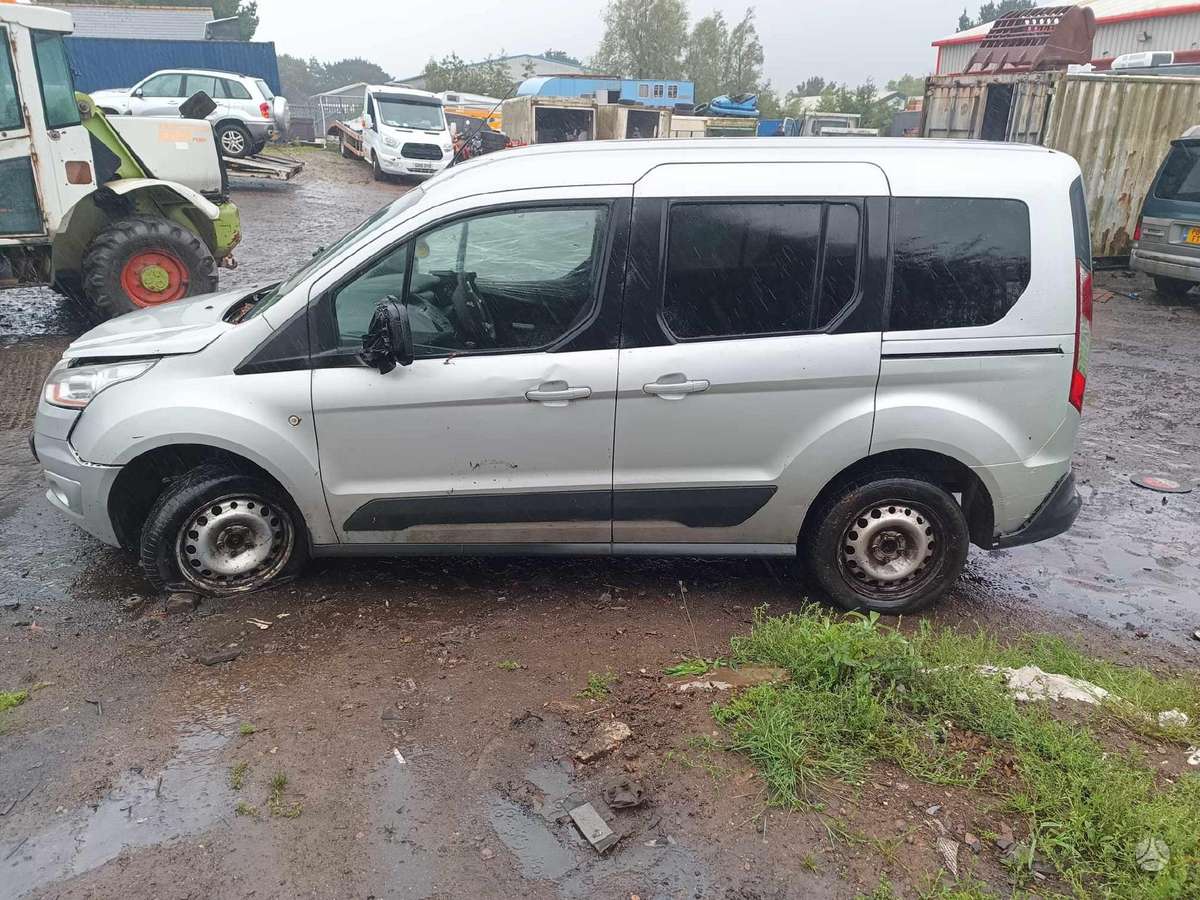Ford Tourneo Connect по частям