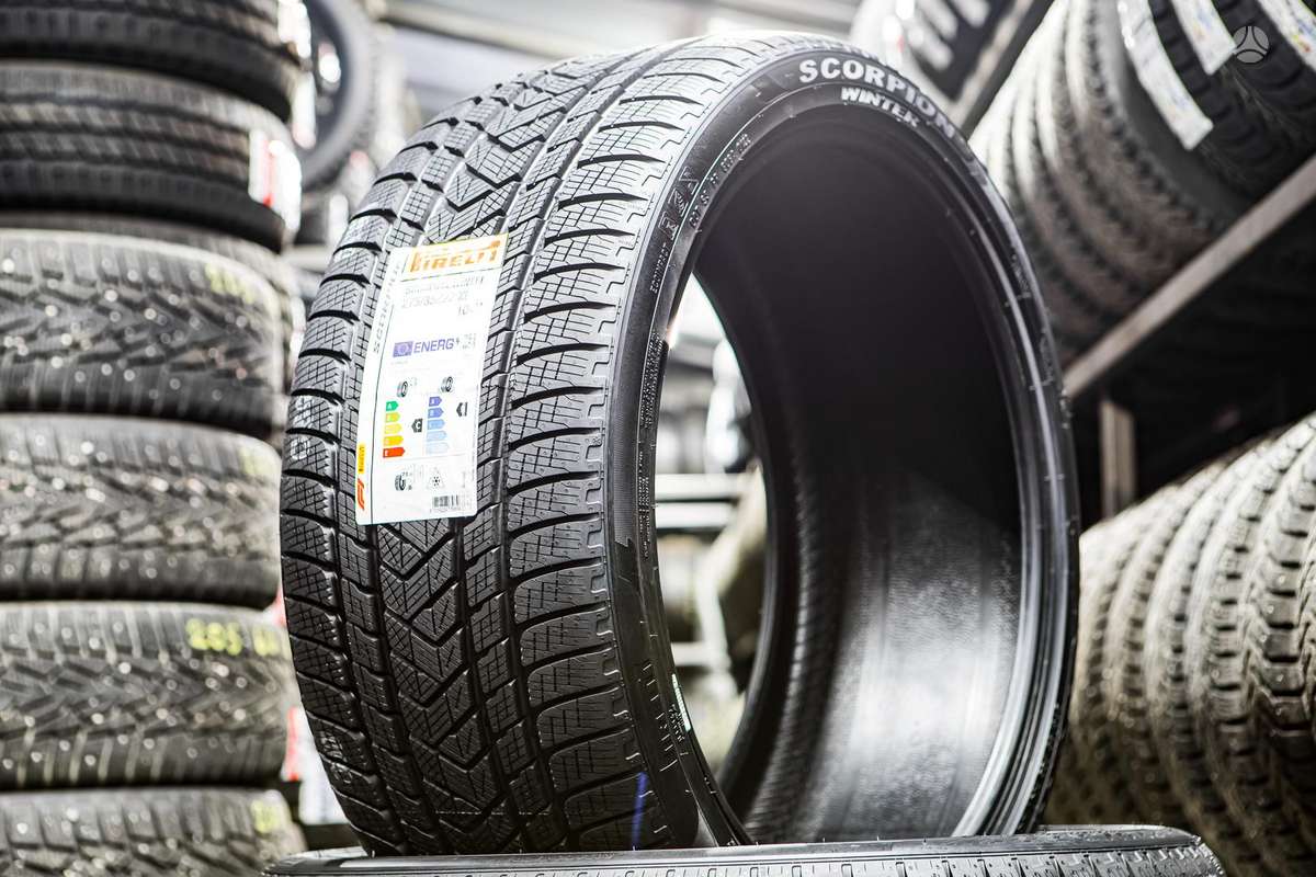 Pirelli Scorpion Winter, winter 275/35 R22