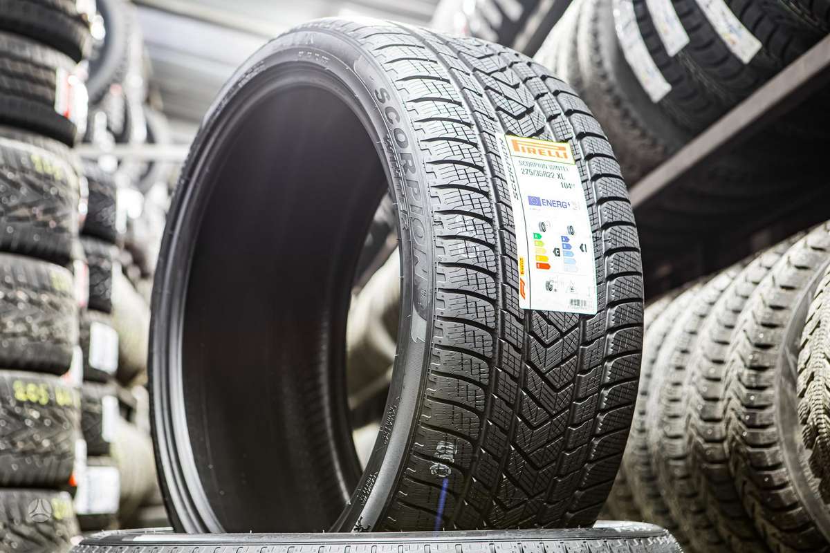 Pirelli Scorpion Winter, winter 275/35 R22
