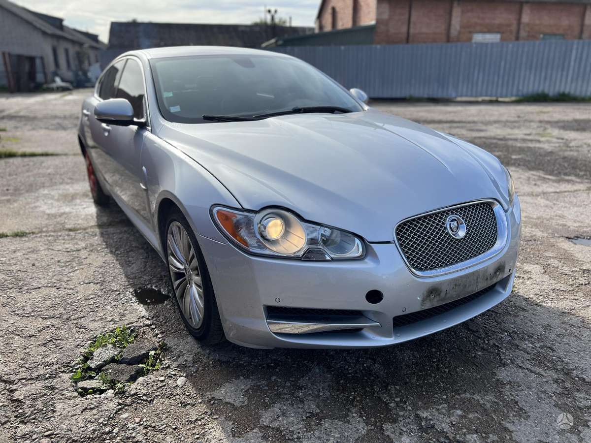 Jaguar XF, 306DT