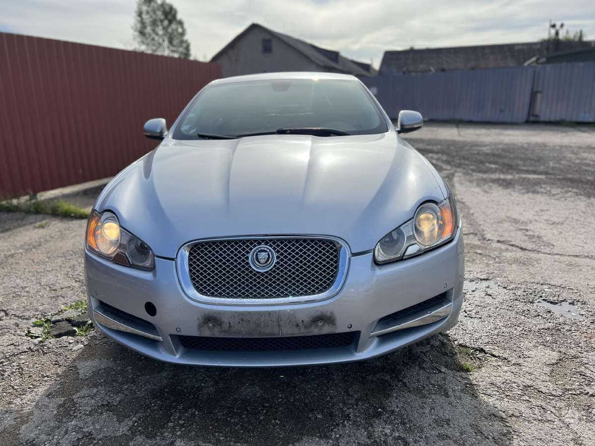 Jaguar XF, 306DT
