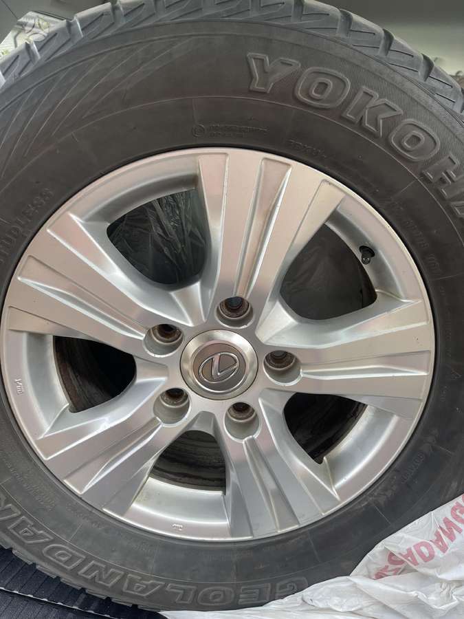 Lexus, light alloy, R18