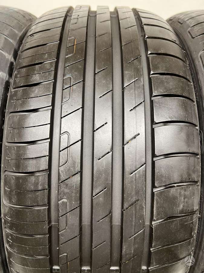 Goodyear Efficient Grip 2023m, летние 225/45 R18