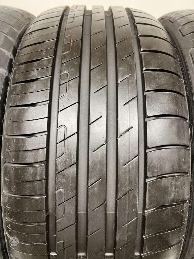 Goodyear Efficient Grip 2023m, vasarinės 225/45 R18