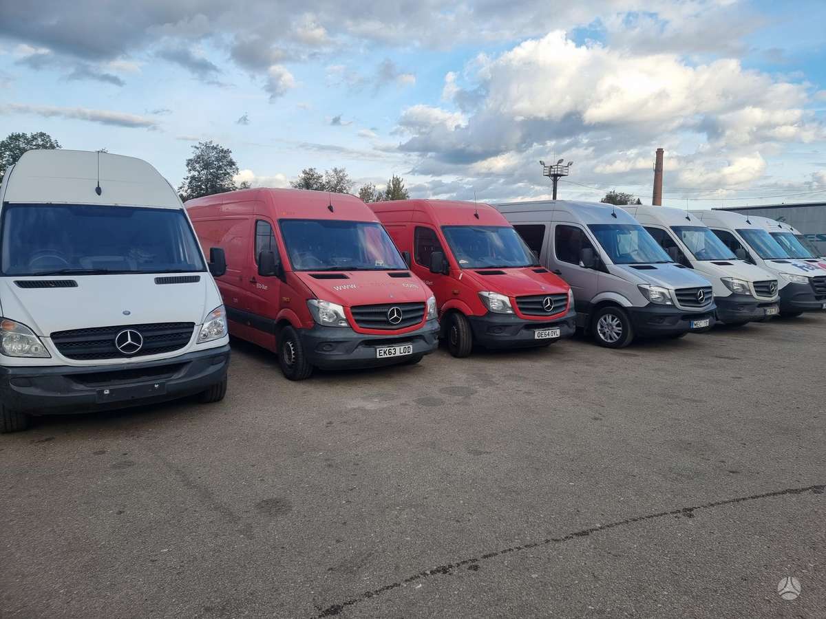 Mercedes-Benz Sprinter, preču