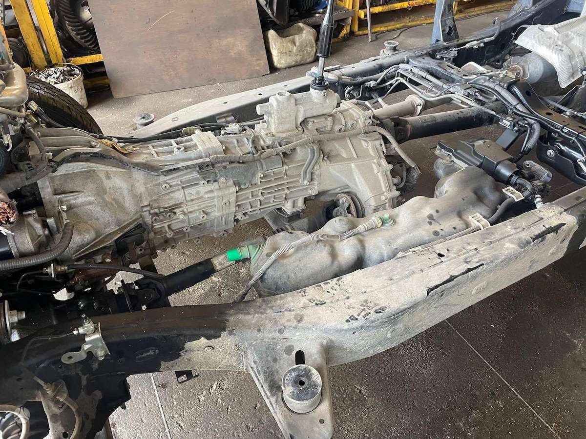 Toyota Hilux gearbox