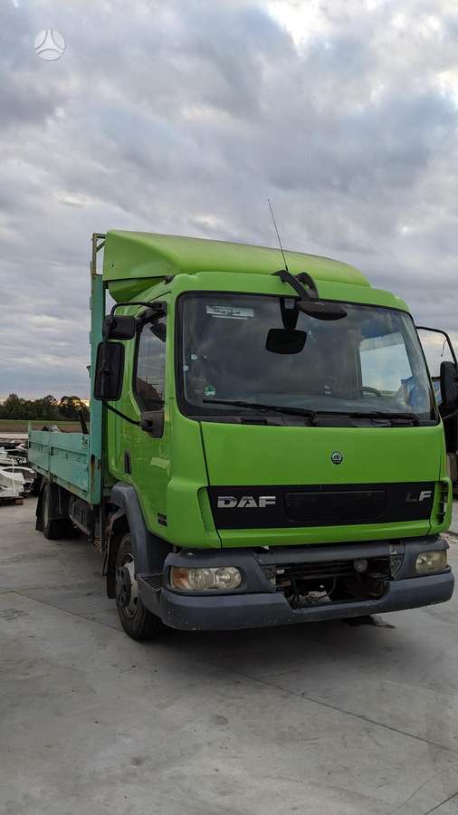 DAF LF 45 ;65 bortine platforma, trucks