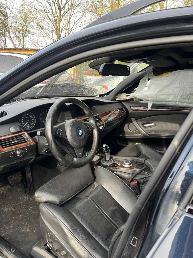 BMW 5 serija