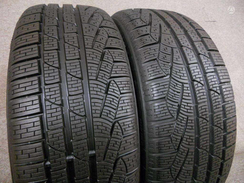 Pirelli 2023m 8mm 95% PZero Winter, winter 245/40 R19
