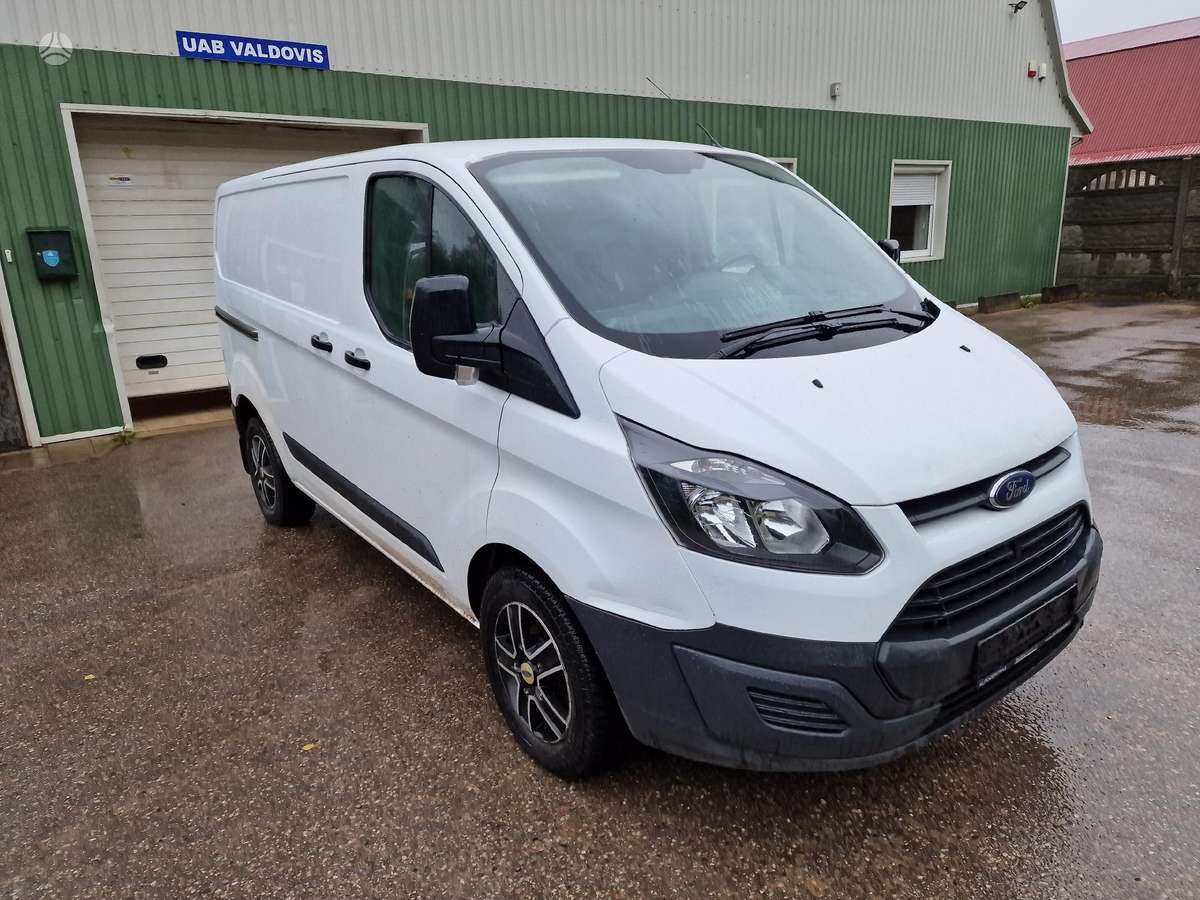 Ford Transit Custom dalimis