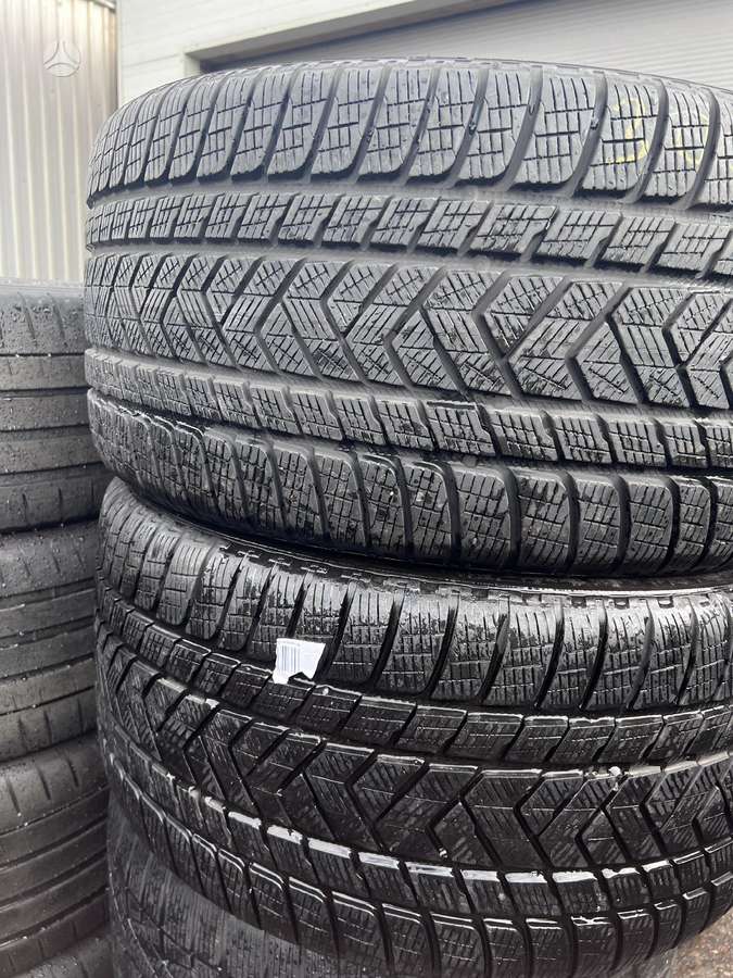Pirelli Scorpion winter, winter 305/35 R21