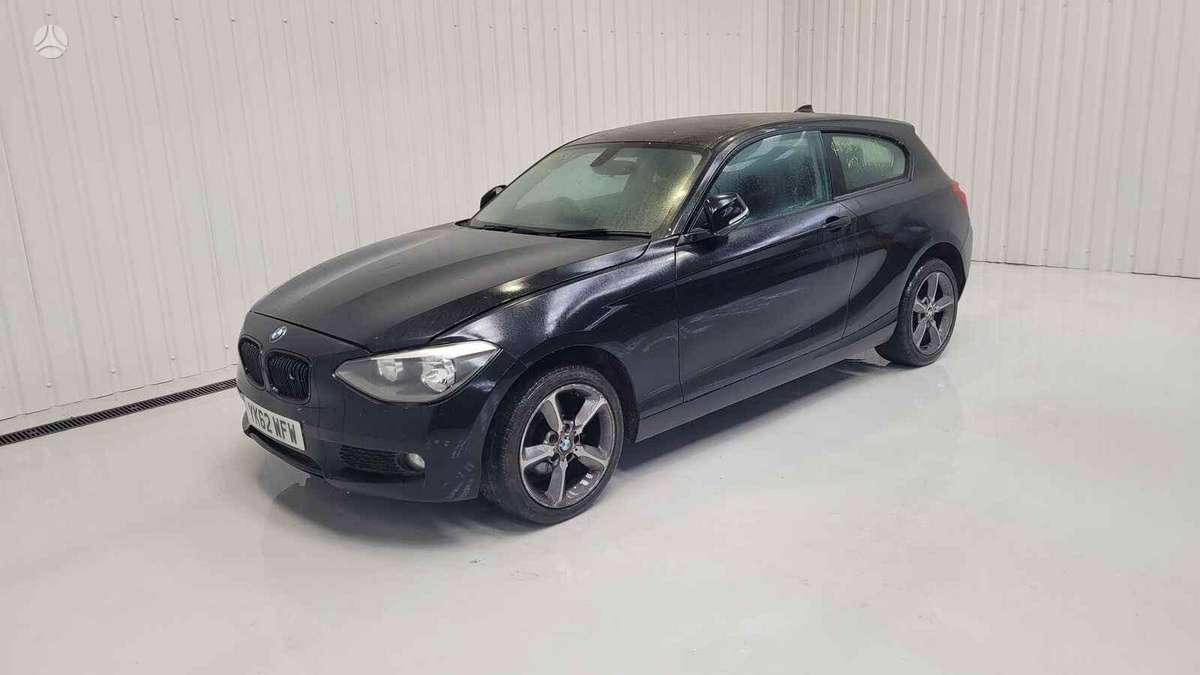 BMW 1 serija