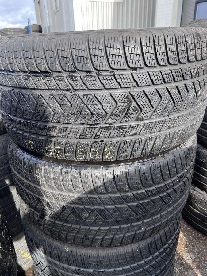 Pirelli Scorpion winter, winter 305/35 R21