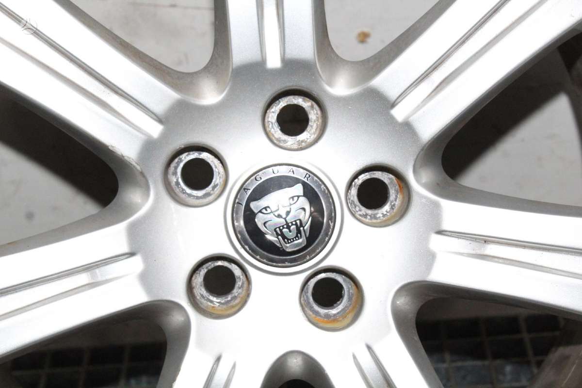 Jaguar 6W83-1007-AB, light alloy, R18