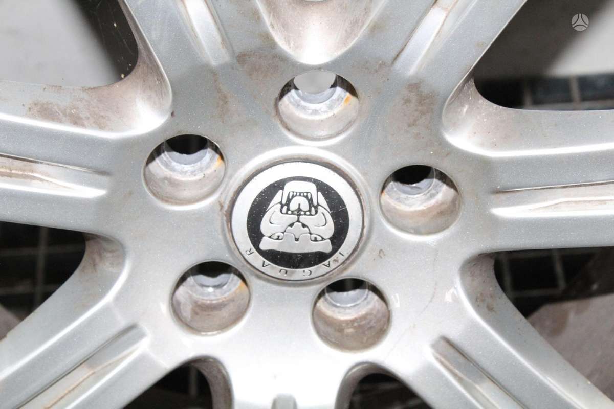 Jaguar 6W83-1007-AB, light alloy, R18