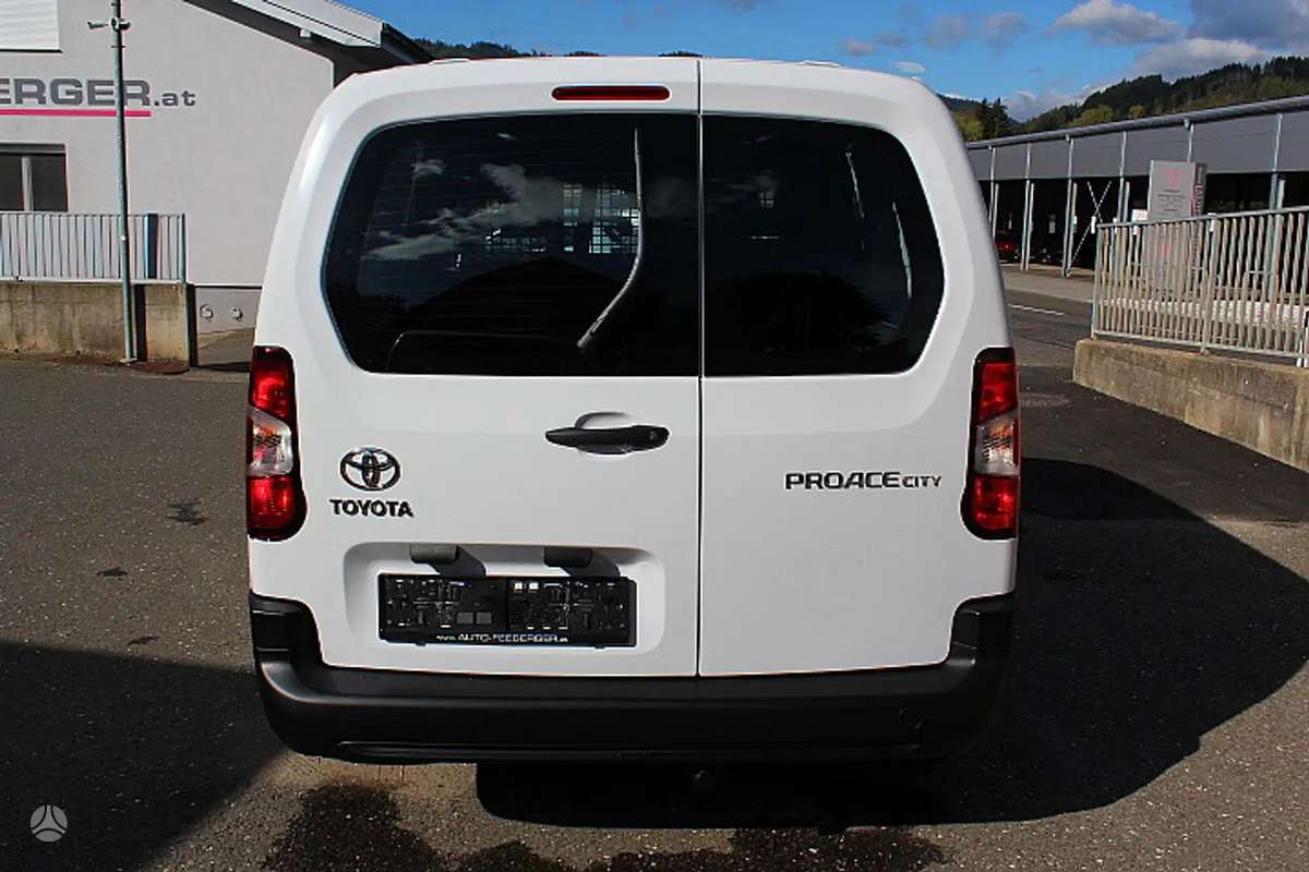 Toyota Proace City