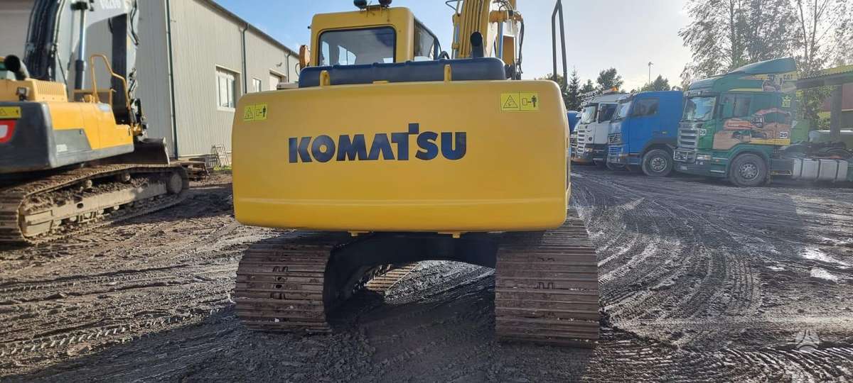 Komatsu LiuGong CLG 915D, ekskavatoriai