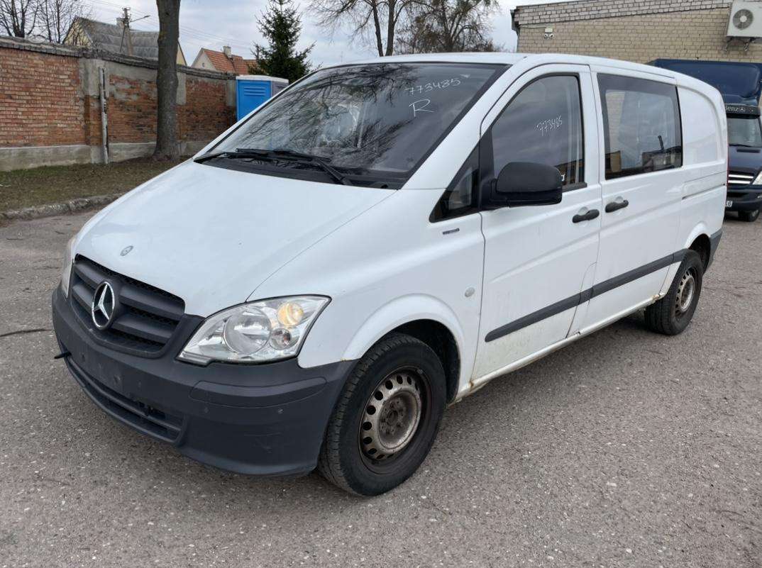 Mercedes-Benz Sprinter, preču