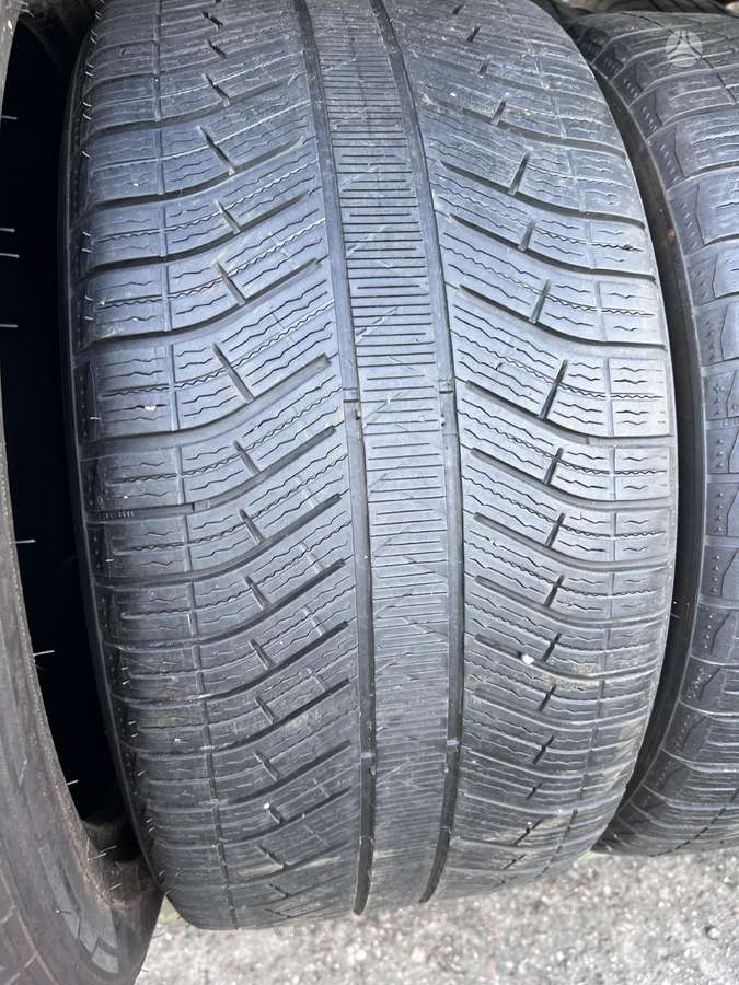 Michelin Pilot Alpin 5 SUV, winter 295/40 R20