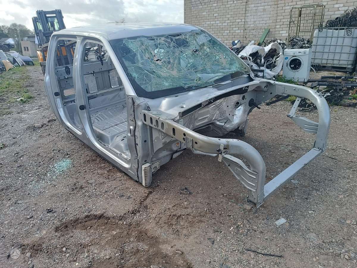 Ford F-150 frame rails (fornt, rear)